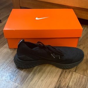 W NIKE EPIC REACT FLYKNIT 2